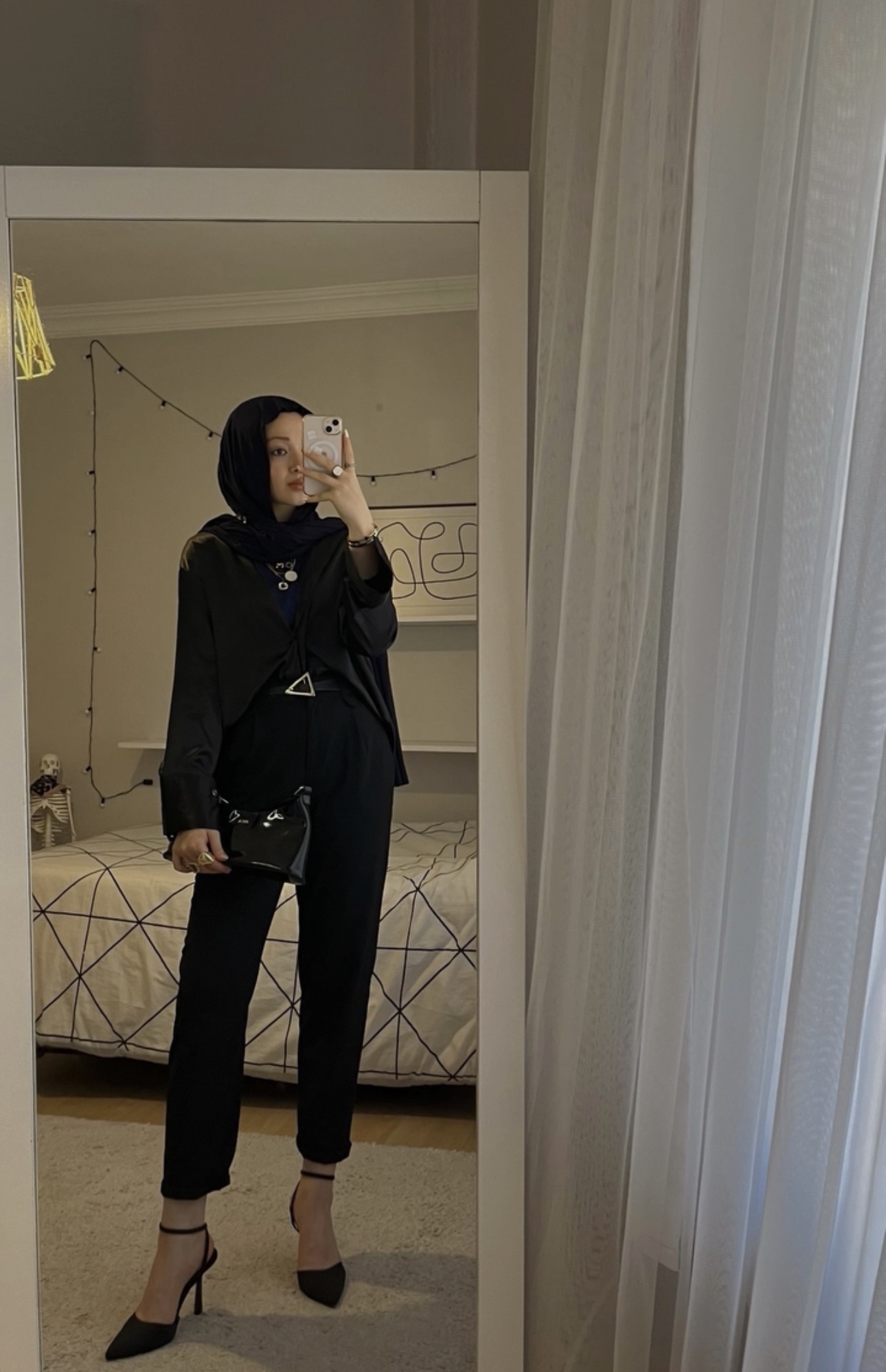 Üçyol Yabancı Bayan Escort Berrak